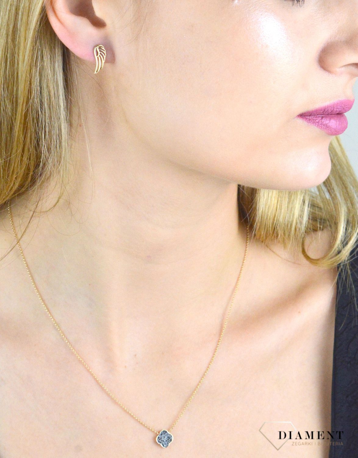 Złote kolczyki 375 skrzydełka wkrętki KL 10930 375.jpg